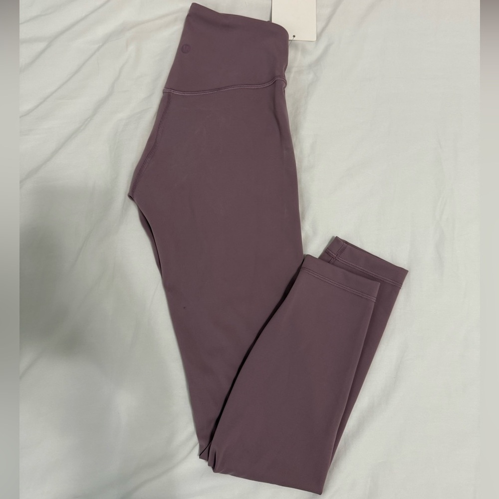 Lululemon Wunder Under 25’’ leggings